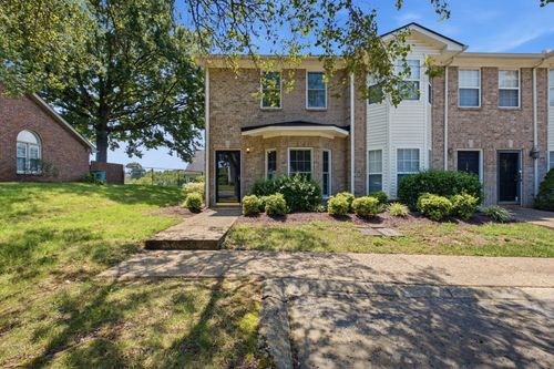 196 Lakebrink Dr, Nashville, TN, 37214-3986 | Card Image