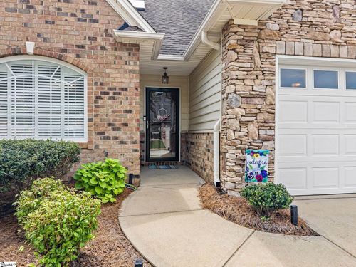 408 Pierview Way, Boiling Springs, SC, 29316-6160 | Card Image