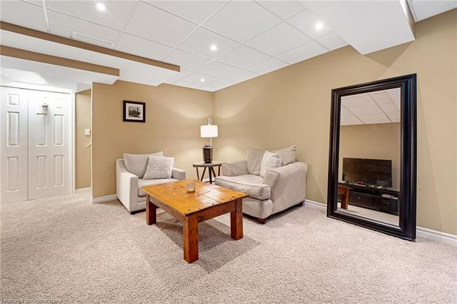 74 Colton Cir, Townhouse with 3 bedrooms, 4 bathrooms and 3 parking in Kitchener ON | Image 31