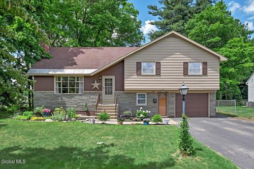 2153 Van Wormer Rd, Schenectady, NY, 12303-4416 | Card Image