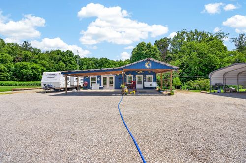5053 N Bittersweet Rd, Morgantown, IN, 46160-5501 | Card Image