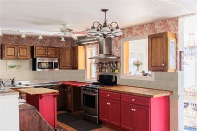 15497 Lyellton Drive, House other with 4 bedrooms, 3 bathrooms and null parking in Clayton NY | Image 3