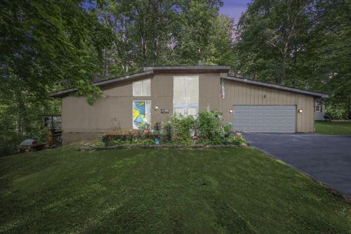 1495 W Choctaw Dr, London, OH, 43140-8748 | Card Image