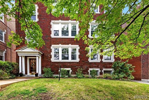 3-6320 Northwood Ave, Clayton, MO, 63105-2281 | Card Image