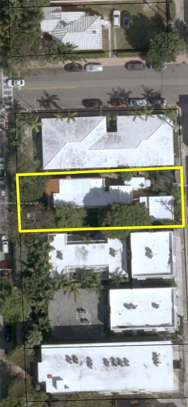 651 Jefferson Ave, House other with 4 bedrooms, 3 bathrooms and null parking in Miami Beach FL | Image 2