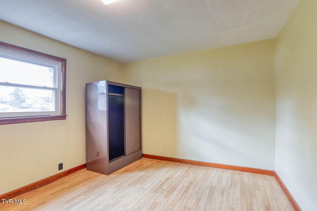 2114 Main St, House other with 3 bedrooms, 1 bathrooms and null parking in Surgoinsville TN | Image 54