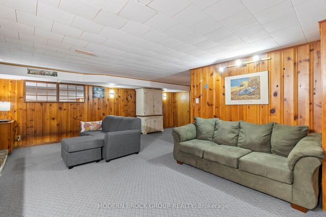 10 Henry Brown Crt, House other with 4 bedrooms, 2 bathrooms and 5 parking in Mallorytown ON | Image 48
