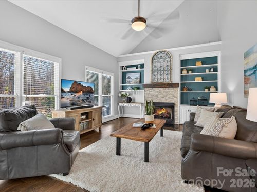 13446 Scanlan Way, Davidson, NC, 28036-7718 | Card Image