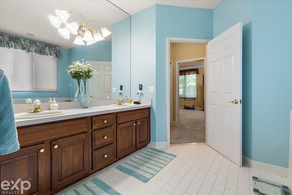 Residential in Shelby Charter Township 2