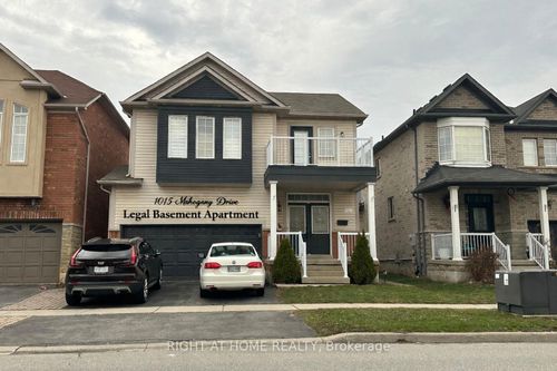 1015 Mccuaig Dr, Milton, ON, L9T6S4 | Card Image