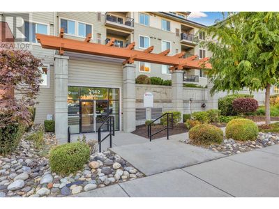 214 - 2142 Vasile Rd, Condo with 2 bedrooms, 2 bathrooms and 1 parking in Kelowna BC | Image 2