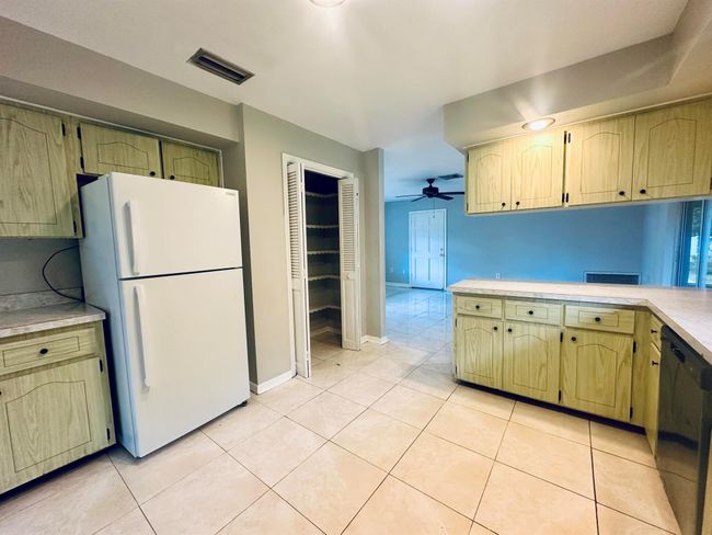 2118 Se Morningside Blvd, House other with 3 bedrooms, 2 bathrooms and null parking in Port St Lucie FL | Image 9