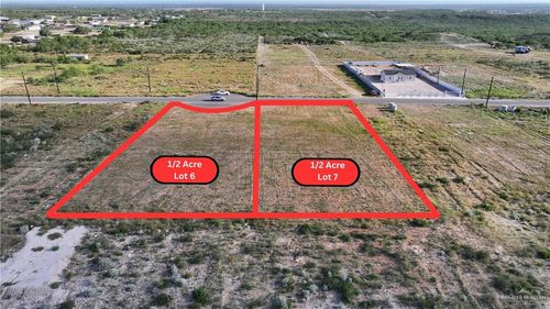 116 El Mesquite Ln, Rio Grande City, TX, 78582-9792 | Card Image