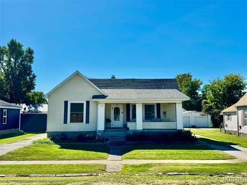 209 E Walnut, Shelbina, MO, 63468 | Card Image