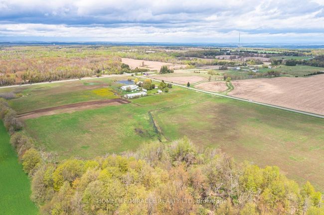18330 Mountainview Rd, House other with 3 bedrooms, 1 bathrooms and 18 parking in Caledon East ON | Image 14