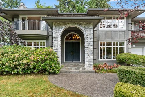 4149 Coventry Way, North Vancouver, BC, V7N4M9 | Card Image