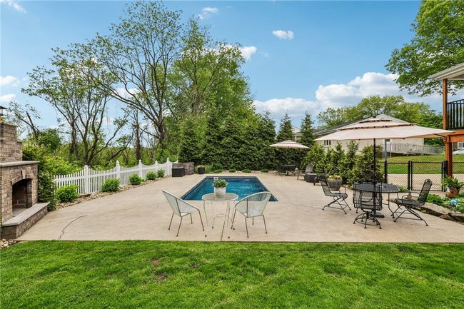 161 Penhurst Drive, House other with 4 bedrooms, 4 bathrooms and 2 parking in Wilkins Twp PA | Image 27