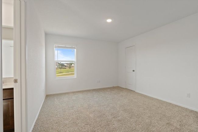 Carpeted spare room with baseboards and recessed lighting | Image 16