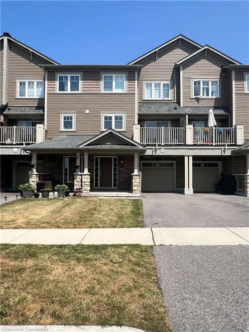 43 Great Gabe Cres, Oshawa, ON, L1L0G6 | Card Image