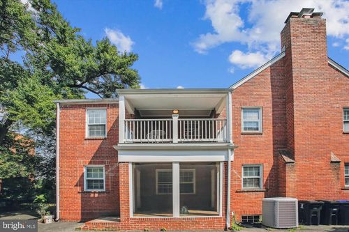 2-904 N Ivy St, ARLINGTON, VA, 22201-2204 | Card Image