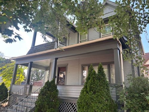 537 Cleveland Ave Sw, Canton, OH, 44702-1627 | Card Image