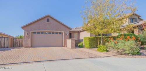 560 S 197th Avenue S, Buckeye, AZ, 85326 | Card Image