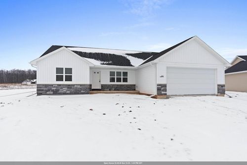 2662 Lawrence Lane, Clayton, WI, 54956 | Card Image