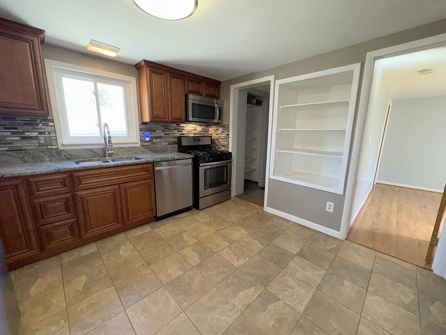 Updated Kitchen | Image 10