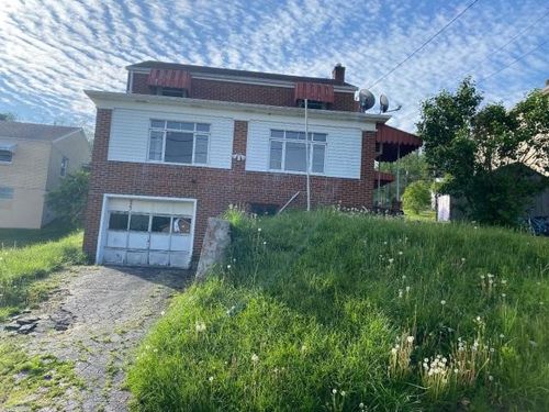 923 7th Ave, Elizabeth, PA, 15037-1228 | Card Image