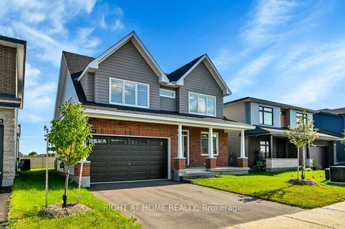 844 Snowdrop Cres, Gloucester, ON, K1T0X7 | Card Image