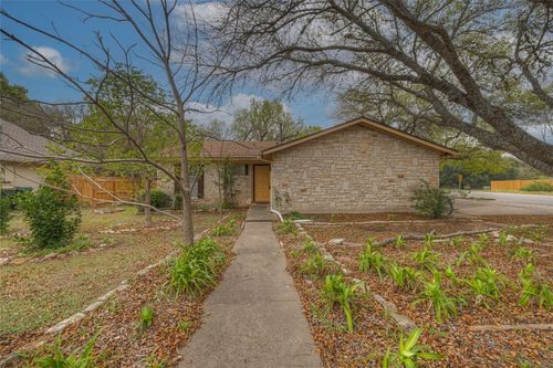 1935 Lisa Ln, San Marcos, TX, 78666-2234 | Card Image