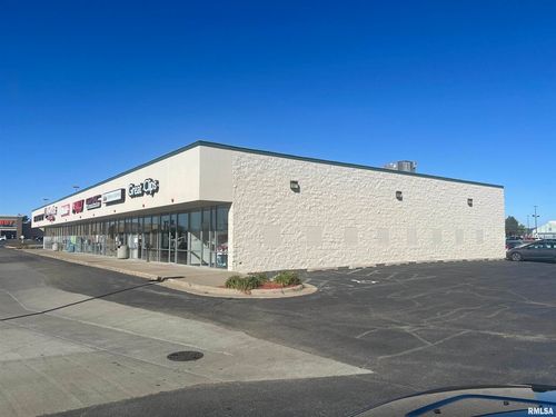 7-2418 Virginia Ave, Clinton, IA, 52732-7248 | Card Image