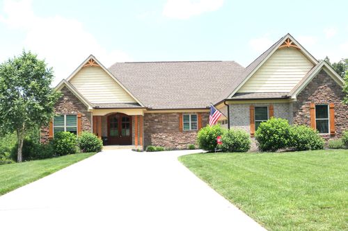 225 Magnolia Pl, Ringgold, GA, 30736-5383 | Card Image