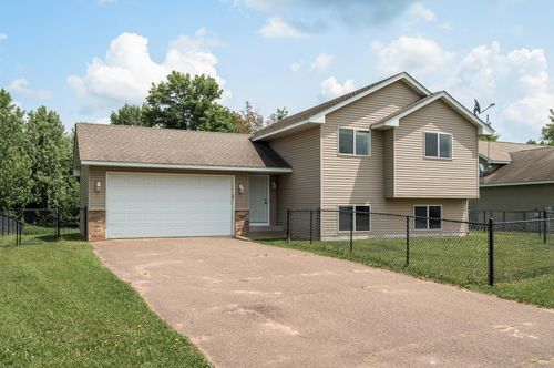 1002 Palomino St, Braham, MN, 55006-3219 | Card Image