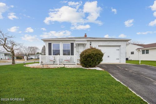 2 Hyannis St, Toms River, NJ, 08757-3840 | Card Image