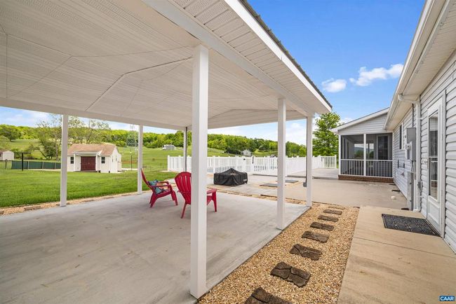 3678 Old Greenville Rd, House other with 3 bedrooms, 3 bathrooms and null parking in STAUNTON VA | Image 38