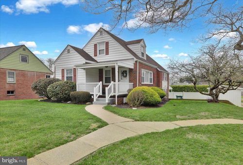 3806 Grant St, READING, PA, 19606-3108 | Card Image