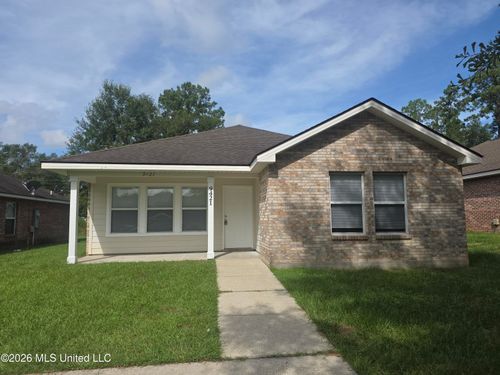 9421 Cartwright, Biloxi, MS, 39532 | Card Image