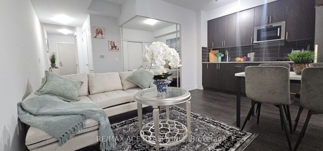 1402 - 2550 Simcoe St N, Condo with 1 bedrooms, 1 bathrooms and 1 parking in Oshawa ON | Image 13