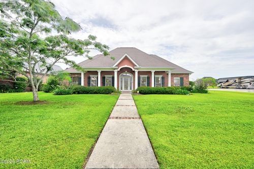 100 Ellington Drive, Thibodaux, LA, 70301 | Card Image