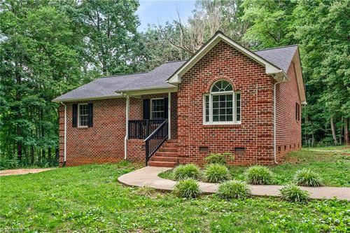 1067 Ross Harris Road, Asheboro, NC, 27205 | Card Image