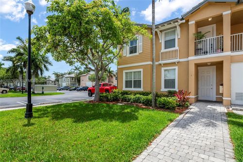 1-230 Se 29th Ave, Homestead, FL, 33033-7300 | Card Image