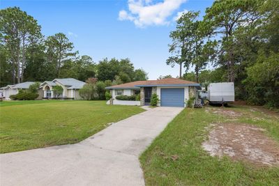 9218 N Alizarin Way, House other with 2 bedrooms, 2 bathrooms and null parking in Citrus Springs FL | Image 3