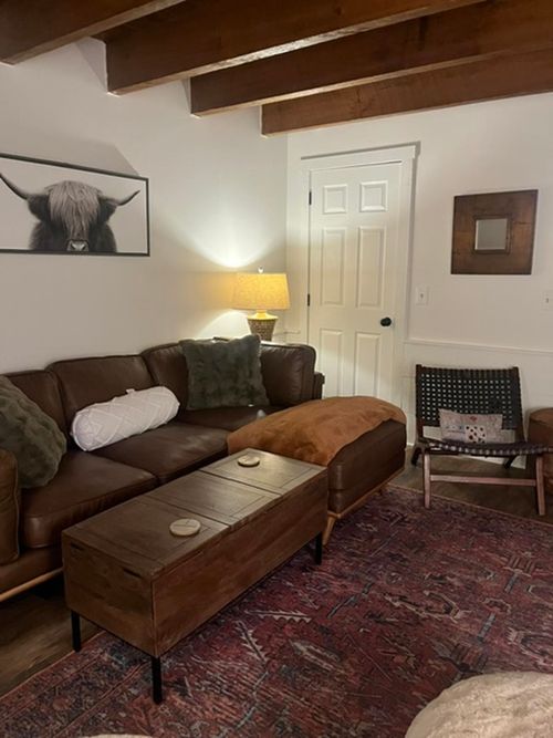 2c-574 Willard Rd, Quechee, VT, 05059-3196 | Card Image