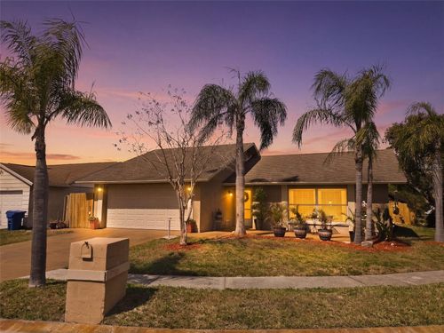 7923 Adelaide Loop, NEW PORT RICHEY, FL, 34655-2733 | Card Image
