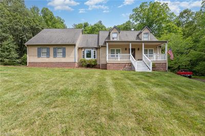 6065 Balsom Road, House other with 3 bedrooms, 2 bathrooms and null parking in Pfafftown NC | Image 1