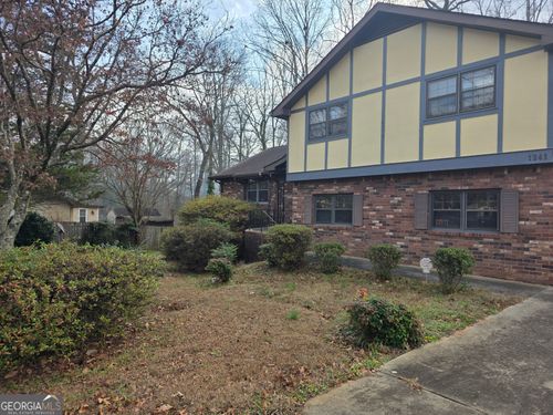 1241 Tsali Trl, Lake City, GA, 30260-3711 | Card Image