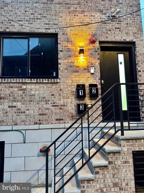 apt-1-2256 N 9th St, PHILADELPHIA, PA, 19133-1551 | Card Image