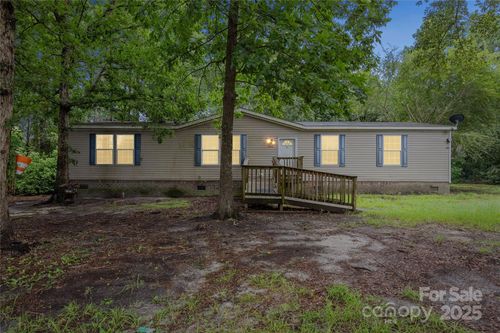 4066 General Howe Hwy, Riegelwood, NC, 28456-8145 | Card Image