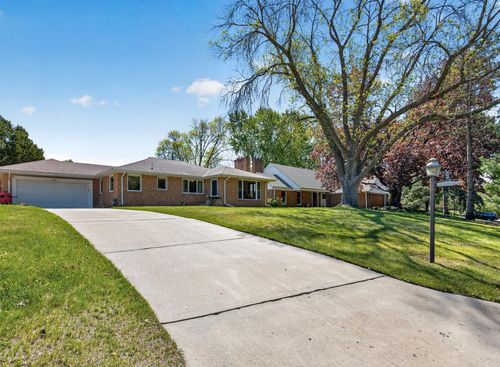 3606 Beard Ave N, Robbinsdale, MN, 55422-2308 | Card Image